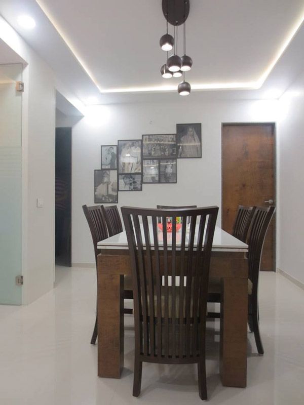 Dining Room – Table