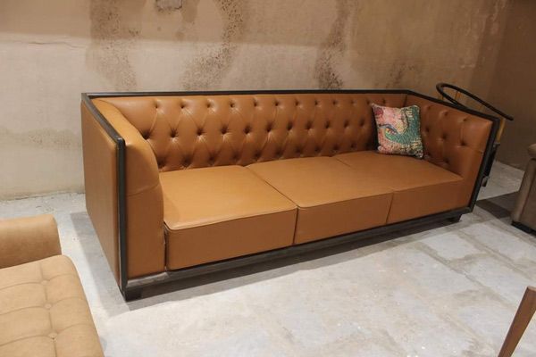 Sofa – Center Table