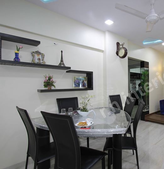 Dining Room – Table