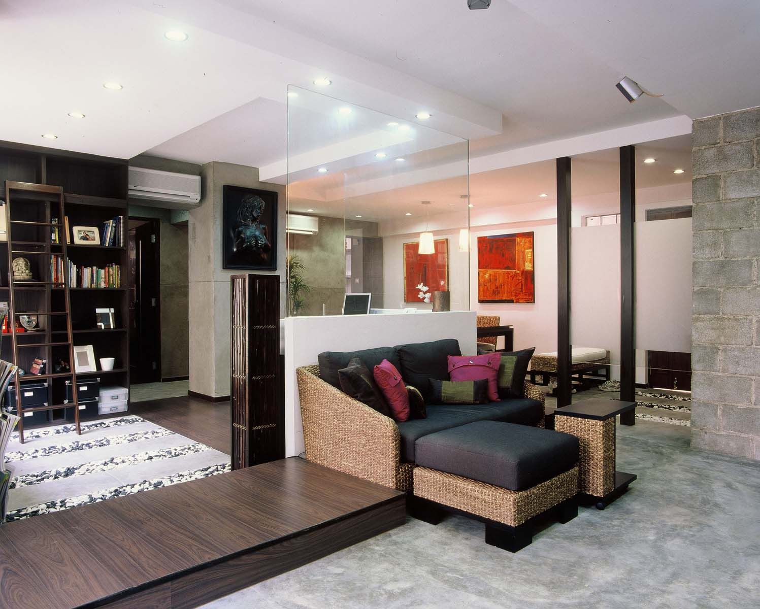 Sofa – Center Table