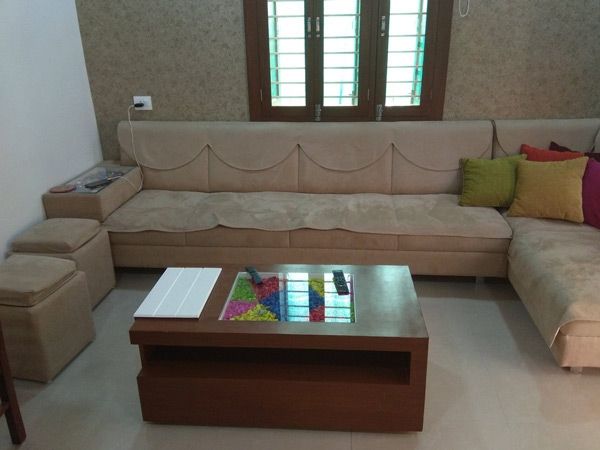 Sofa – Center Table