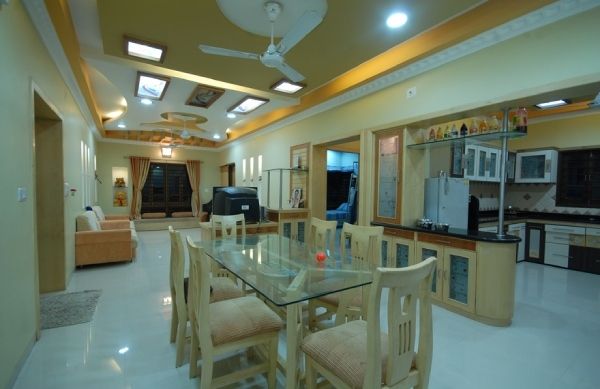 Dining Room – Table