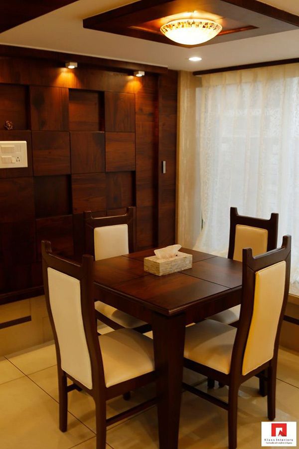 Dining Room – Table