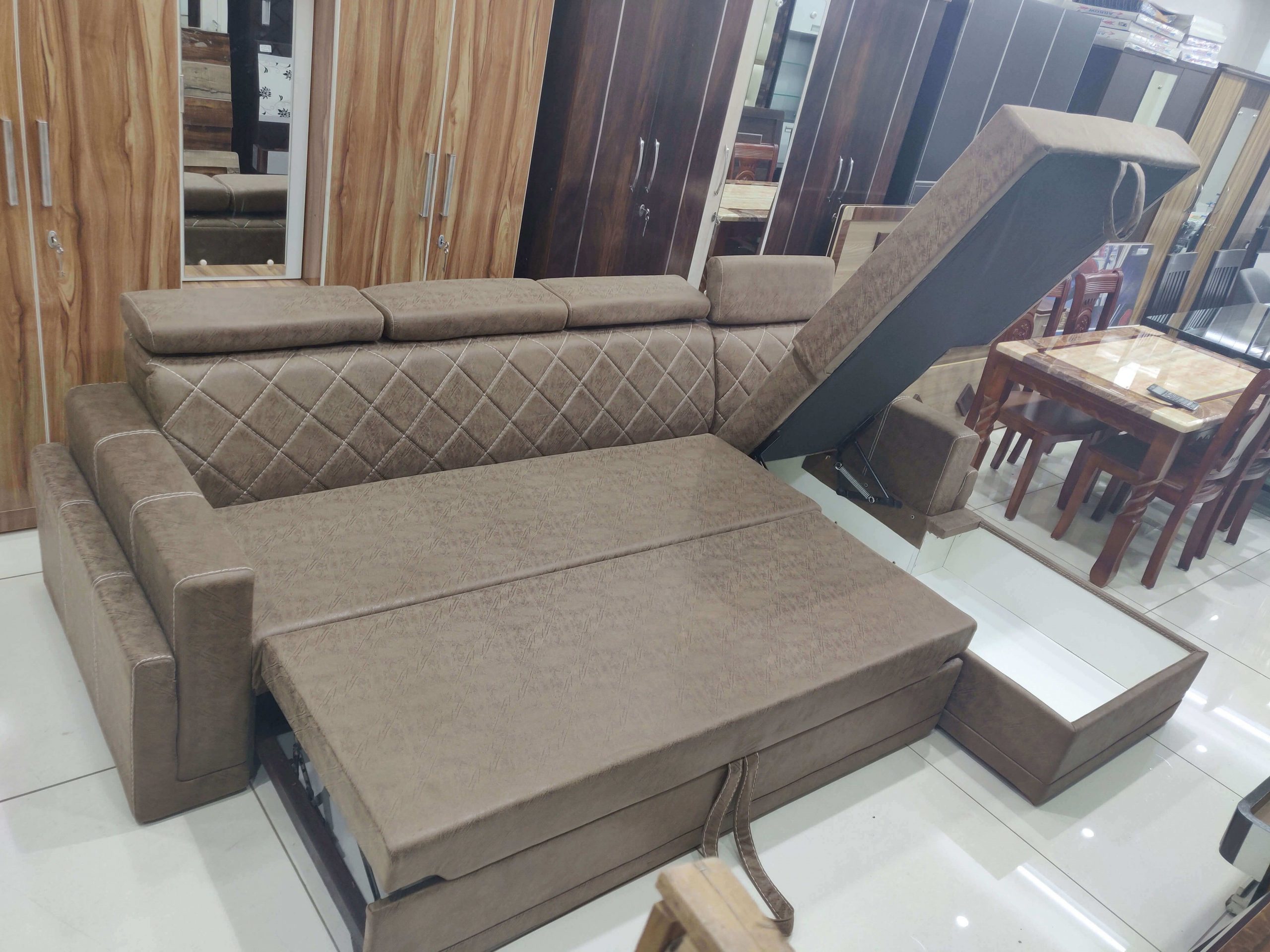 Sofa – Center Table