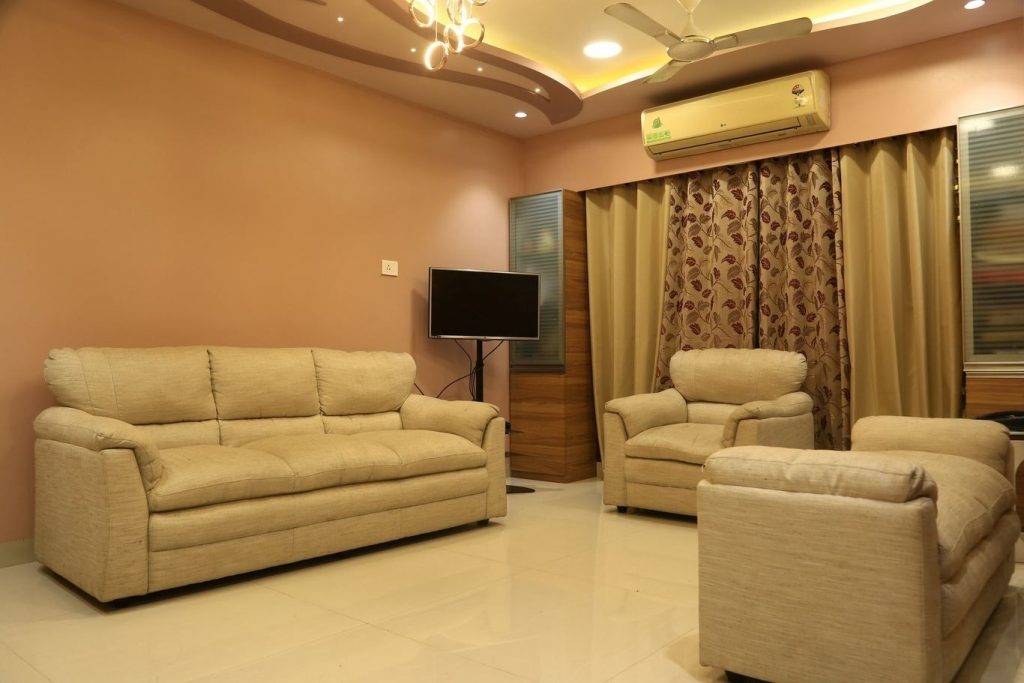 Sofa – Center Table
