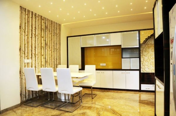 Dining Room – Table