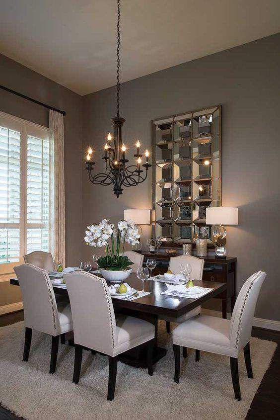 Dining Room – Table