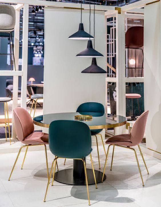 Dining Room – Table