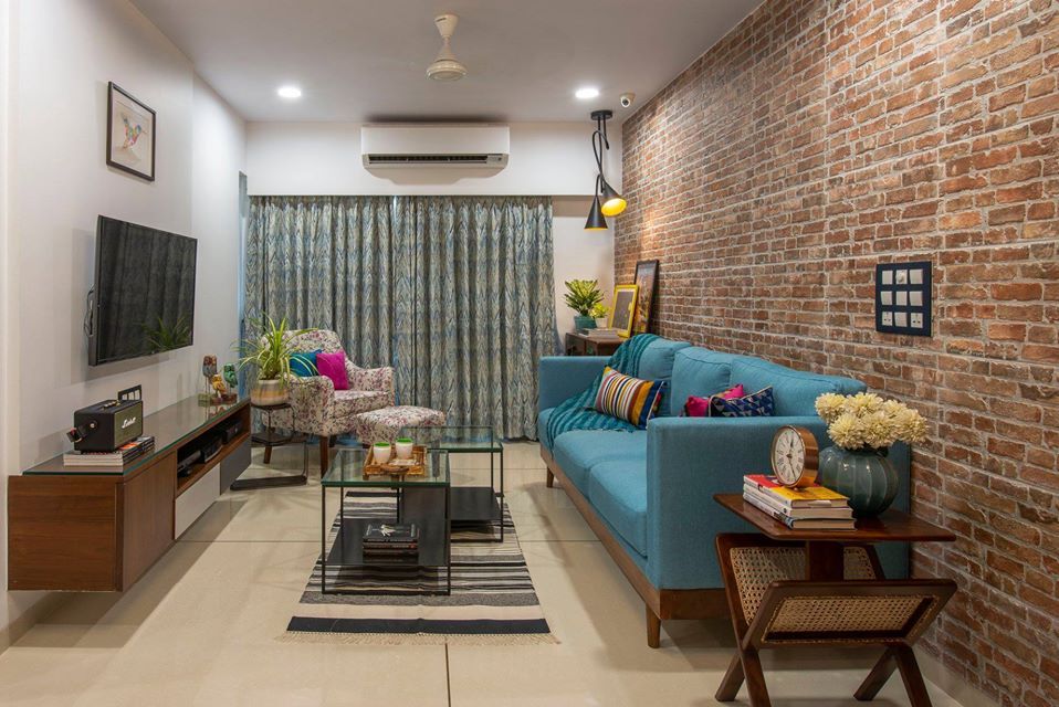 Sofa – Center Table