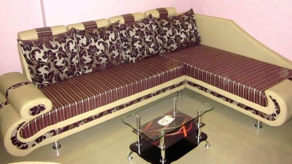 Sofa – Center Table