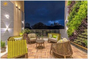 Double Heighted Home Garden