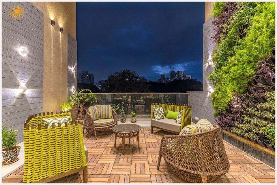 Double Heighted Home Garden