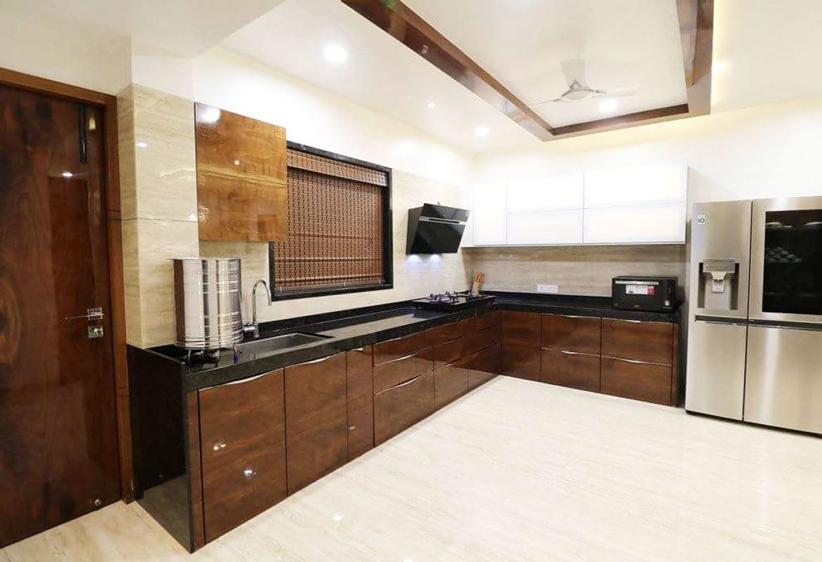 Kitchen incorporating L-Shaped Kitchen Counter, Black Granite Kitchen Countertop