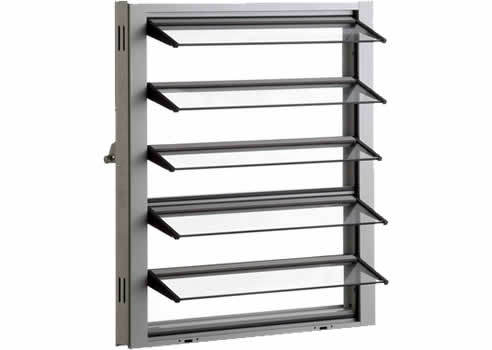 04 – Aluminium Section with Glass Louvers Aluminium Section with Glass Louvers