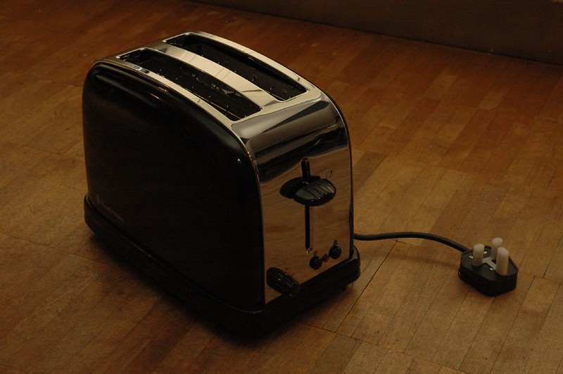 09 – Toaster Toaster