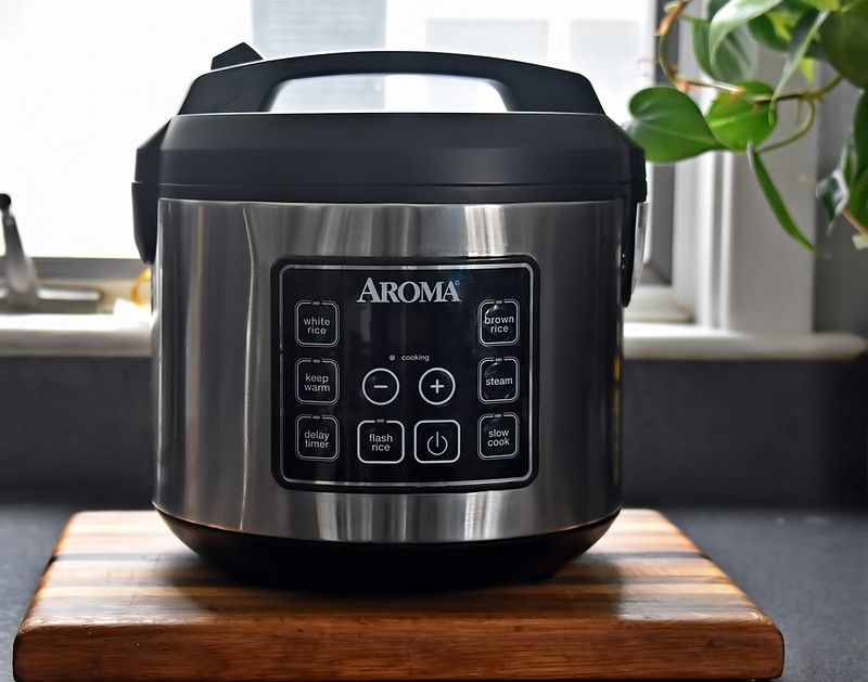 15 – Rice Cooker Rice Cooker