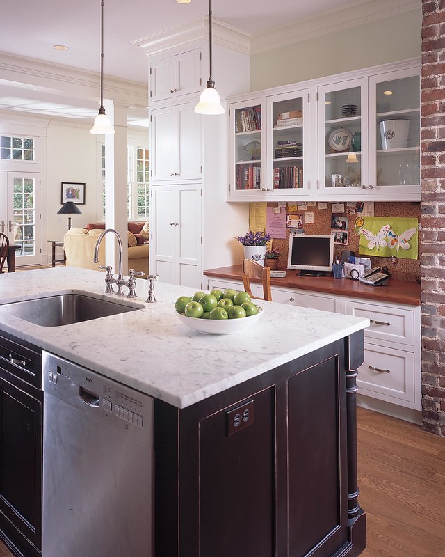 Italian marble island top Italian marble island top