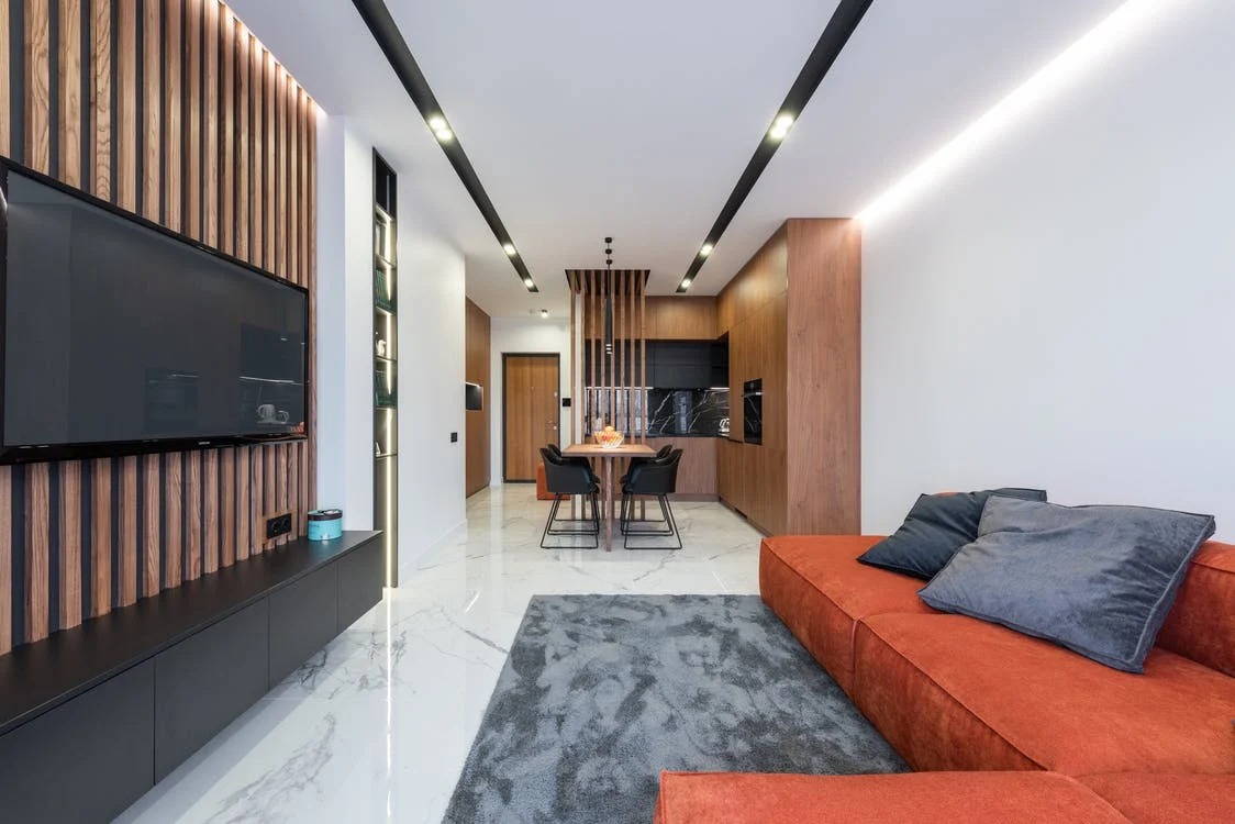 Minimal decor