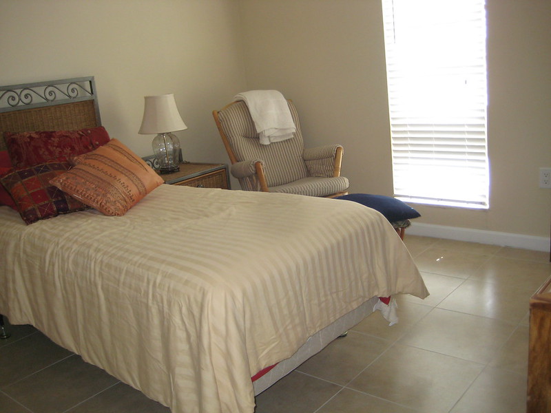 01 – Bedroom flooring Bedroom flooring