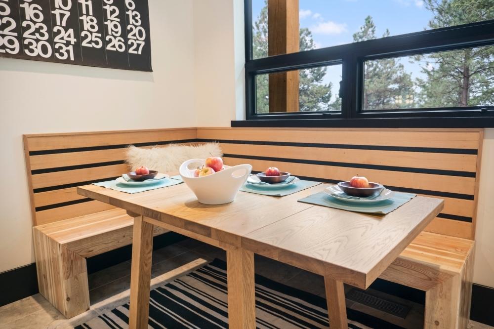 Built-In Breakfast Nook
