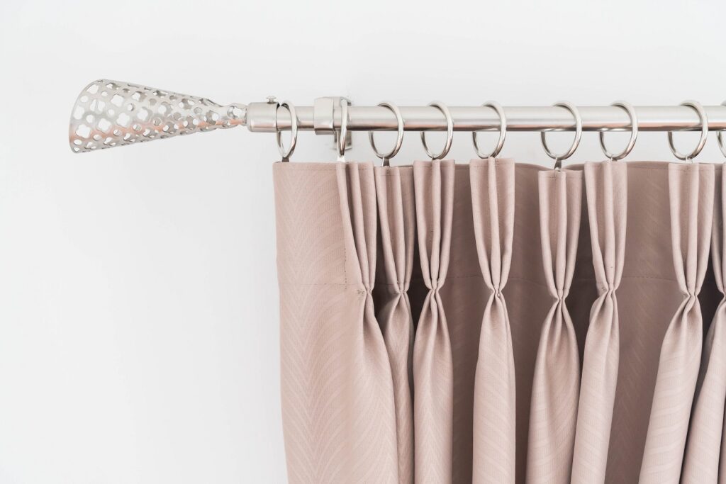 8 Curtain Tie Back Ideas: Different Ways To Tie Back Curtains