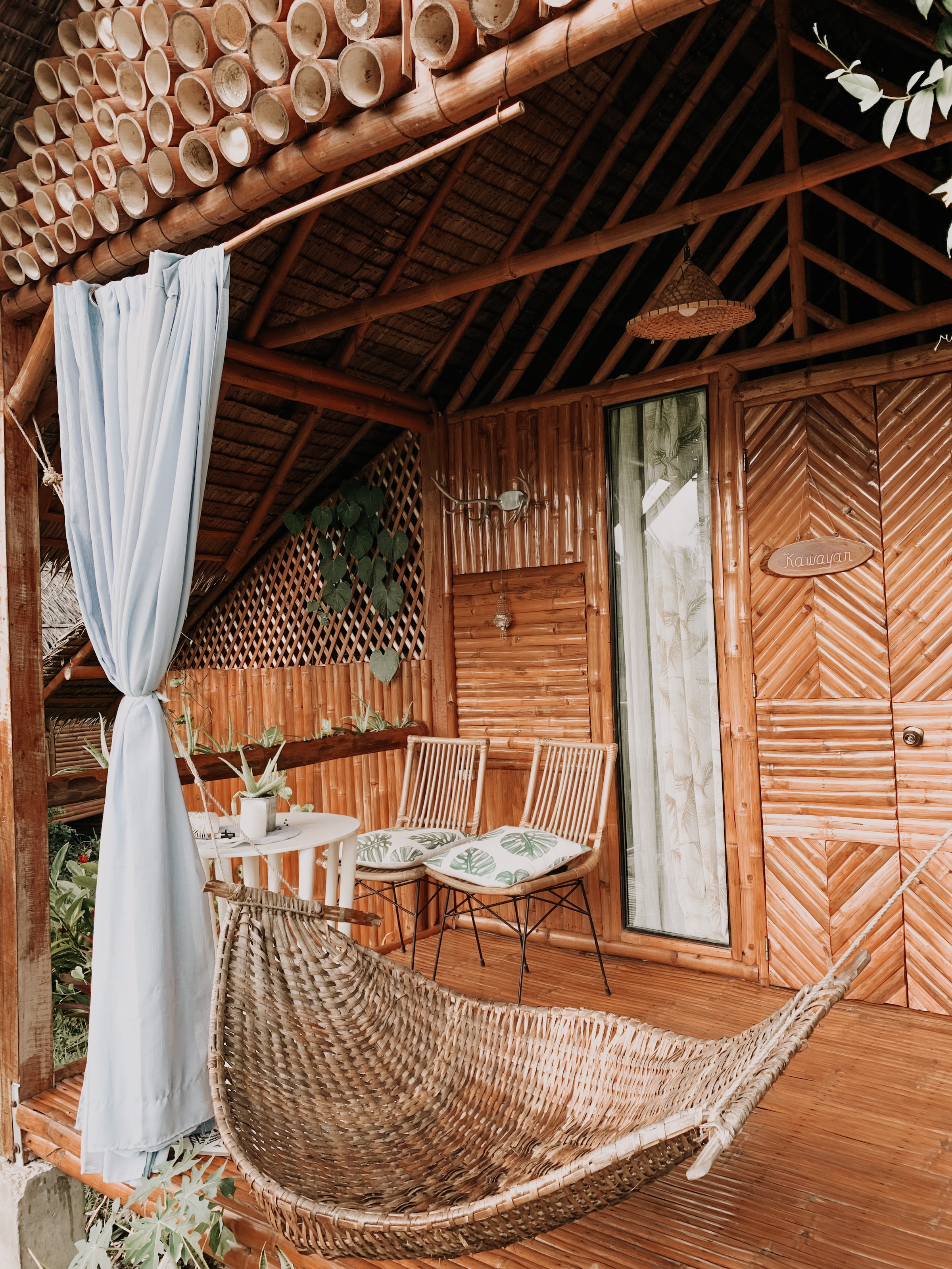 The Attention-Seeker Hammock- Best Decor Ideas With A Hammock