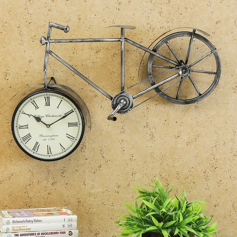 20 – Wall clock Wall clock