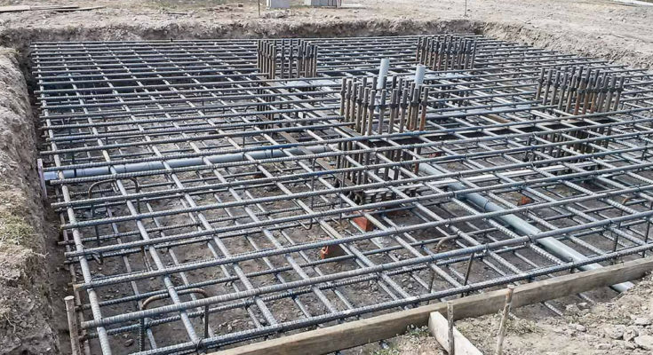 Proper steel bar spacing