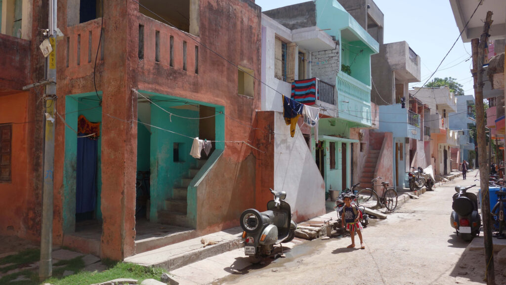 Alleys of Doshi’s Aranya Project