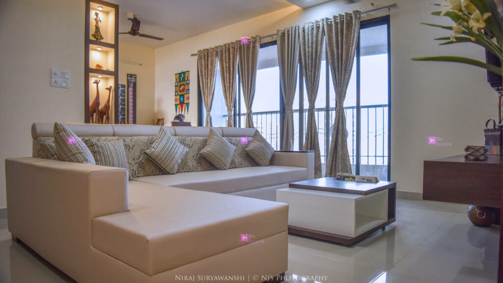 A moden living room on crème theme