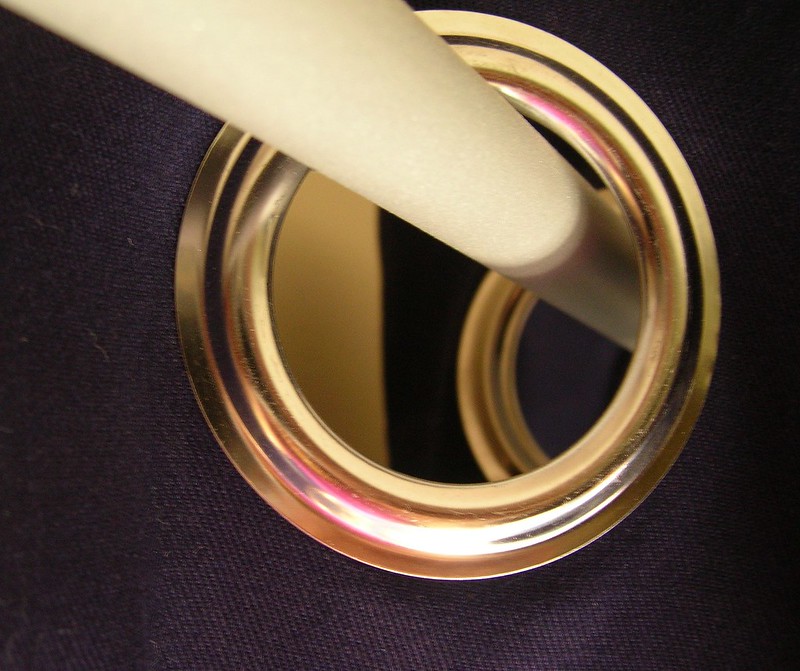 Eyelet (Grommet) Curtains_L