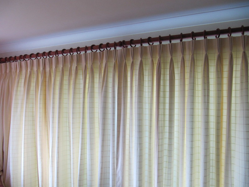 Triple Pleat Curtain_UL