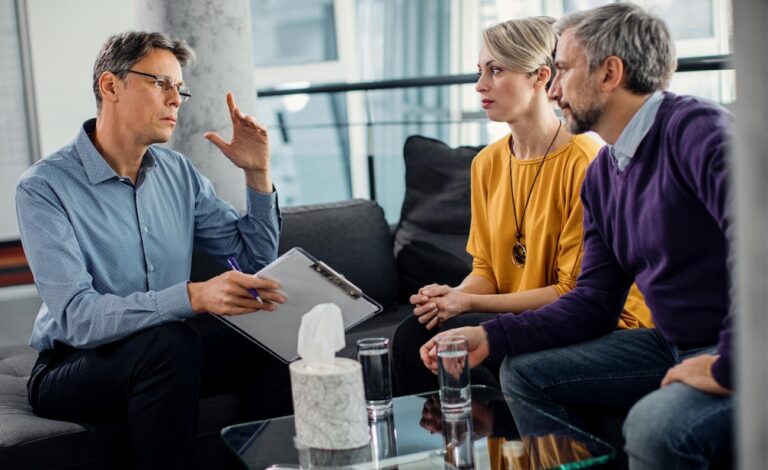 How to Inform Your Tenants About the Sale