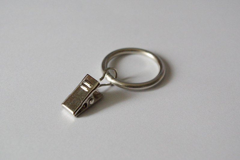 03 – Metal Curtain Backdrop Rings with Clips_UL Metal Curtain Backdrop Rings with Clips_UL