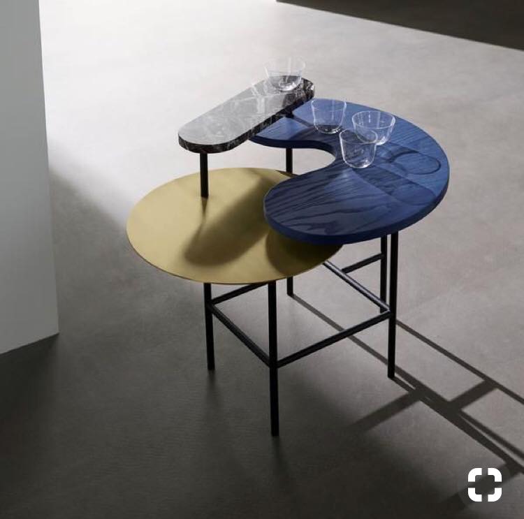 The Multilevel Center Table