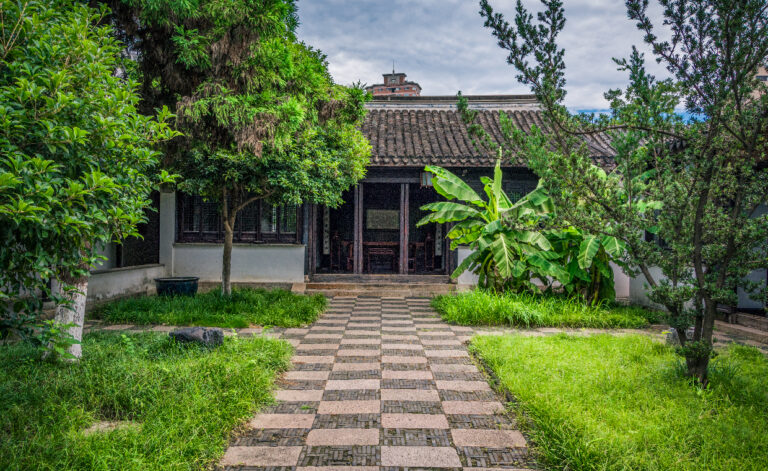 Green Spaces for Safe Residential Areas