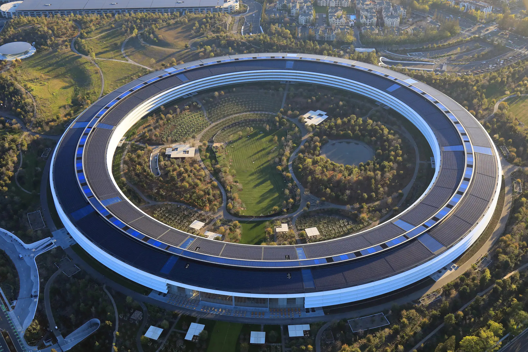 Celebrating Life And Works Of Norman Foster Iconic Architect