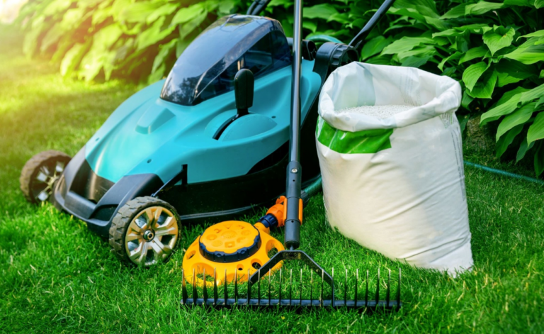 How To Maintain Garden Tools