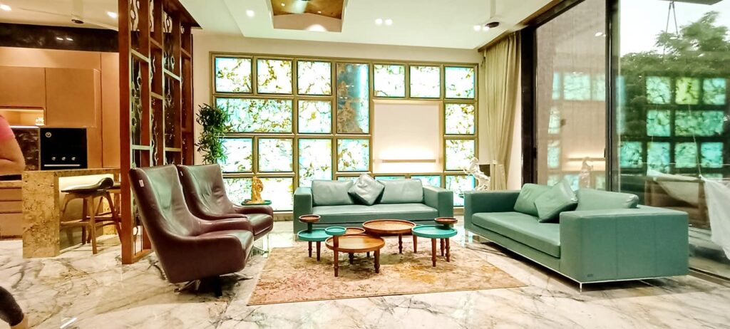 Modern Living Room Adorned in Green and Gold Tones
