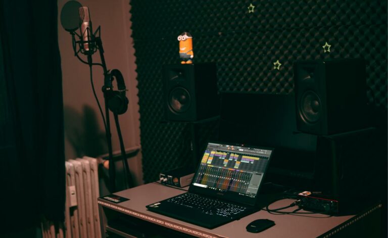 Acoustic Home Studio