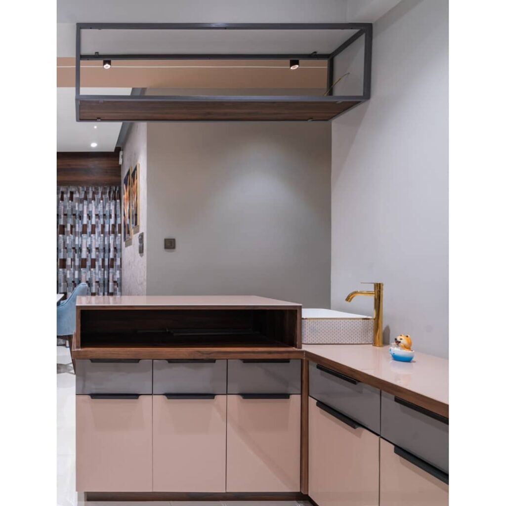 Modern Kitchen with a Clean Minimalist Design