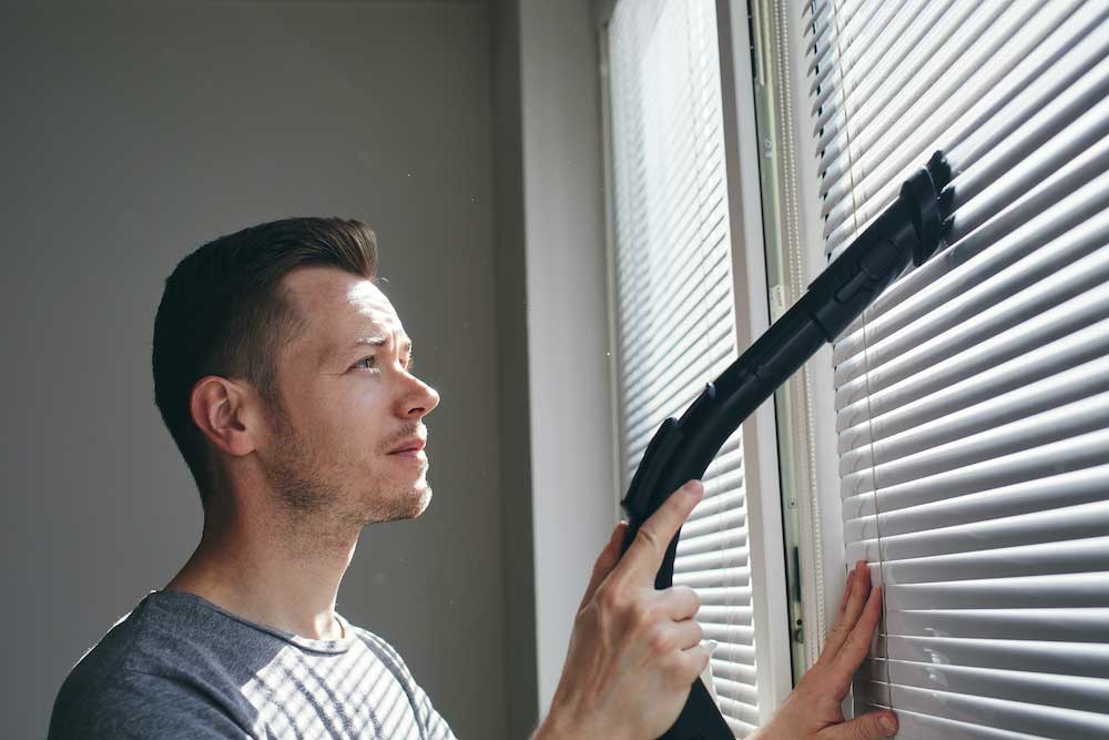 Cleaning Window Blinds Cleaning Window Blinds