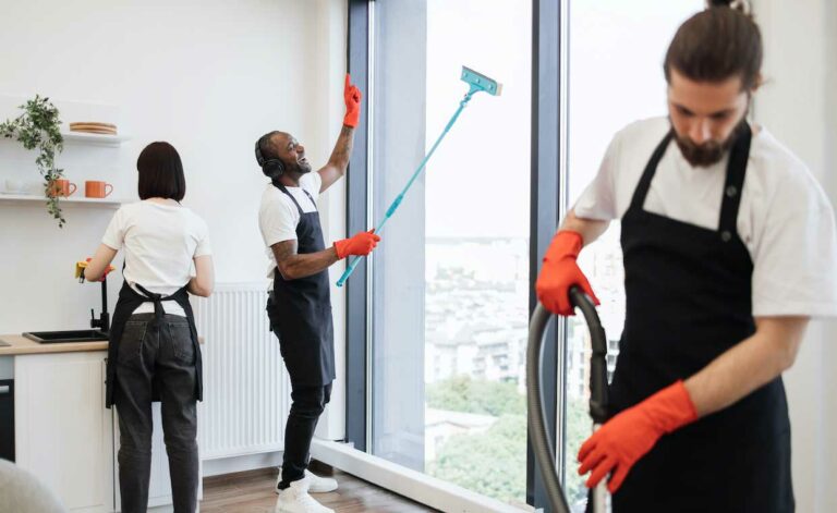 Hire Affordable Cleaning Services