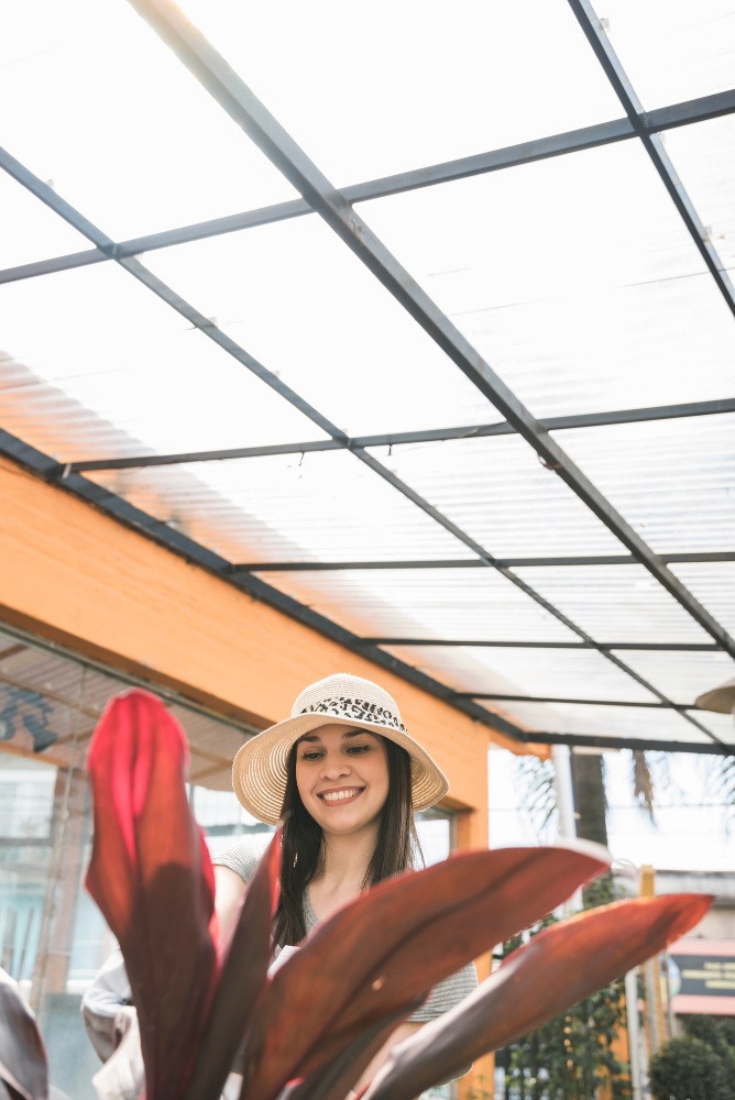 Where do you Find Polycarbonate Sheets