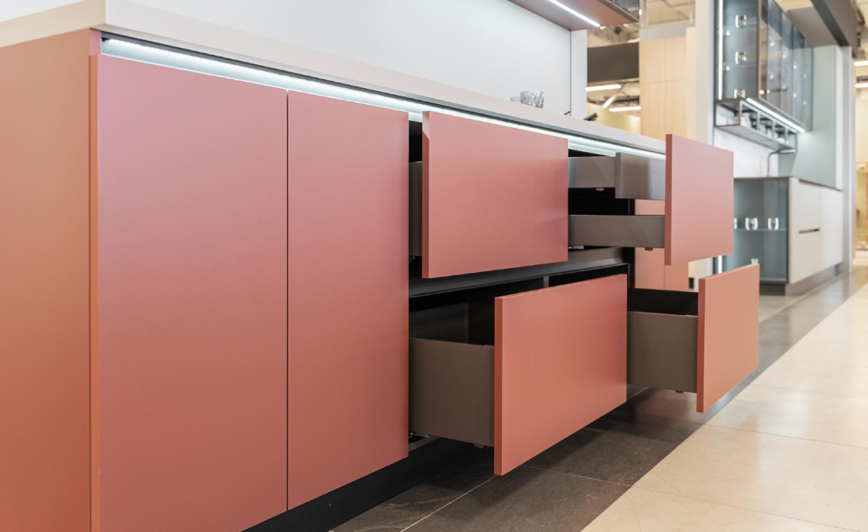 Contractors Relying on Wholesale Cabinetry