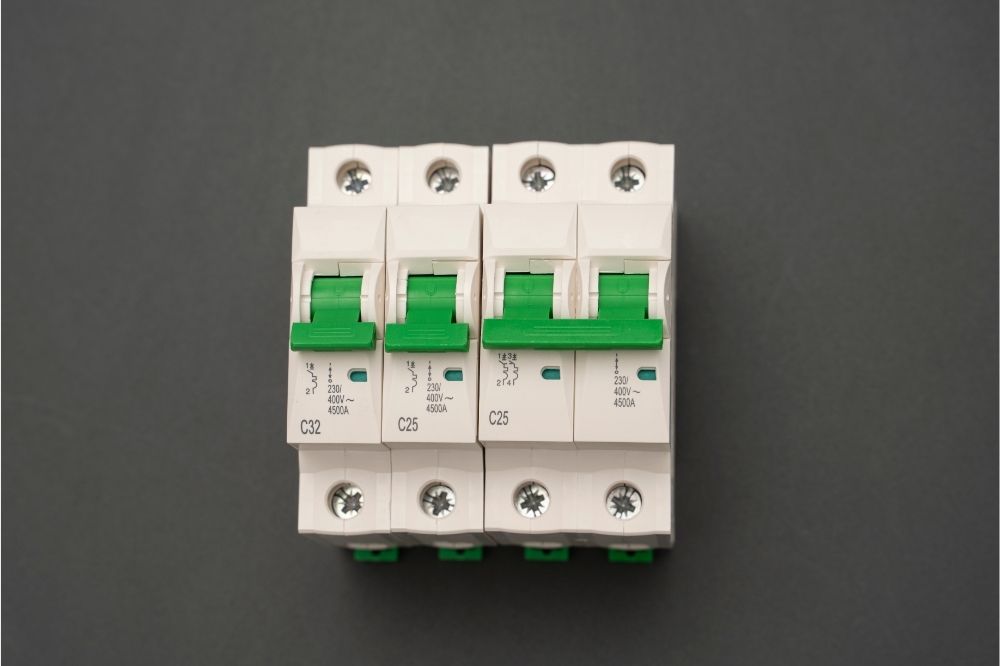 Circuit Breaker