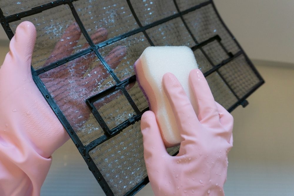 Air Filter Cleaning in Compressor