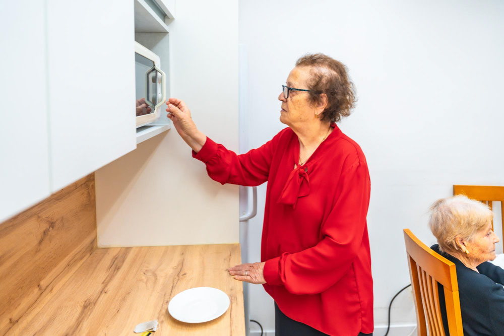 Make Shelves Accessible for Seniors