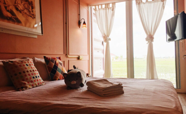 Guest Room Decor