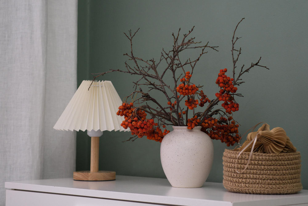 Minimal Decorative Accessories